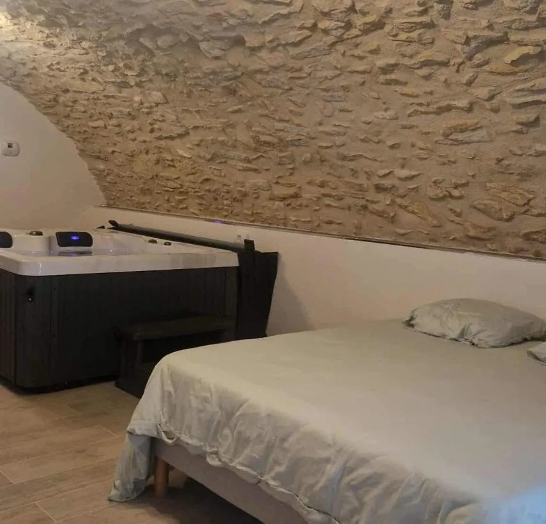 Lejlighed Appartement avec jaccuzzi privatif en RDC proche via rhona Charmes-sur-Rhone